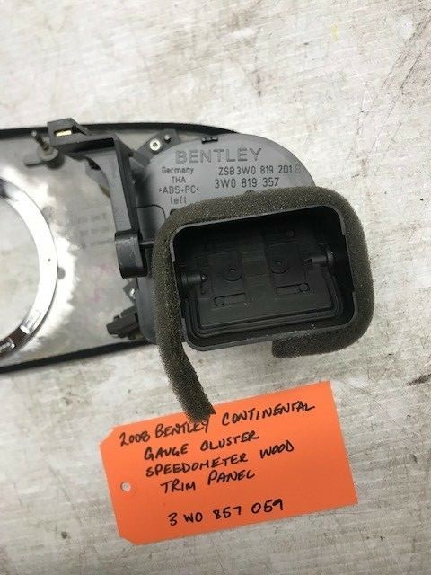 08 BENTLEY CONTINENTAL FLYING SPUR WOODGRAIN DASH SPEEDO CLUSTER TRIM 3W0857059