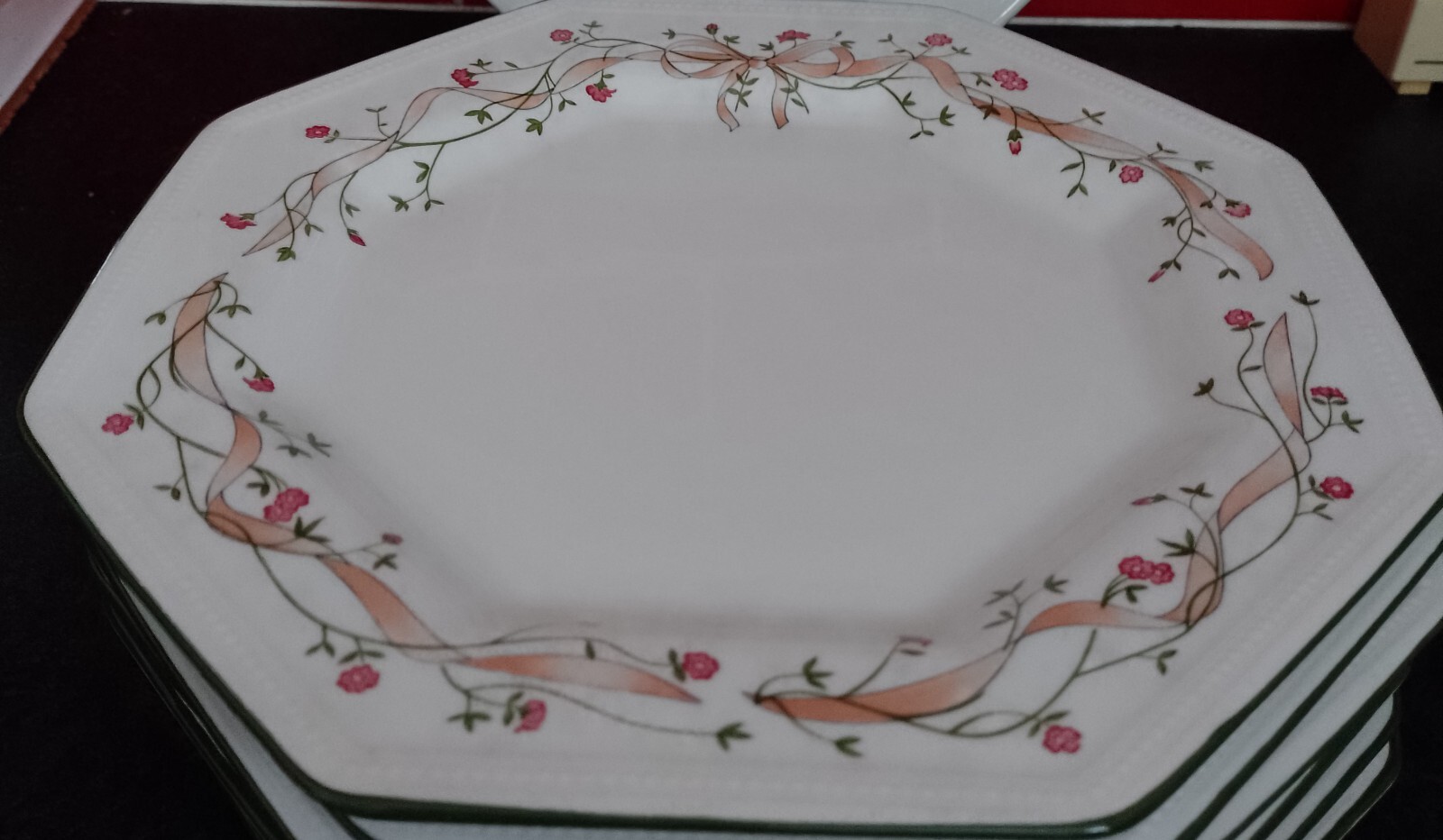 Johnson Brothers Eternal Beau Dinner Plates 10" eBay
