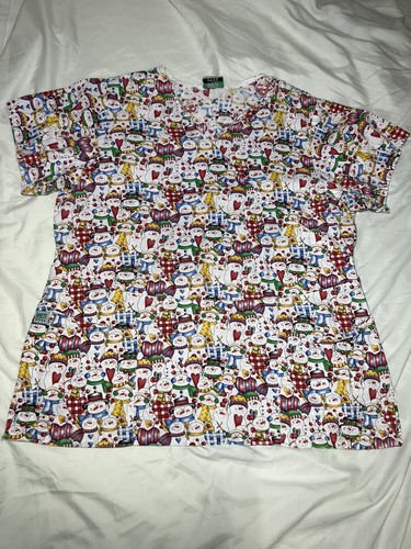 WS Gear Scrub Top Christmas Winter Snowmen Women’s Size M - Picture 2 of 8