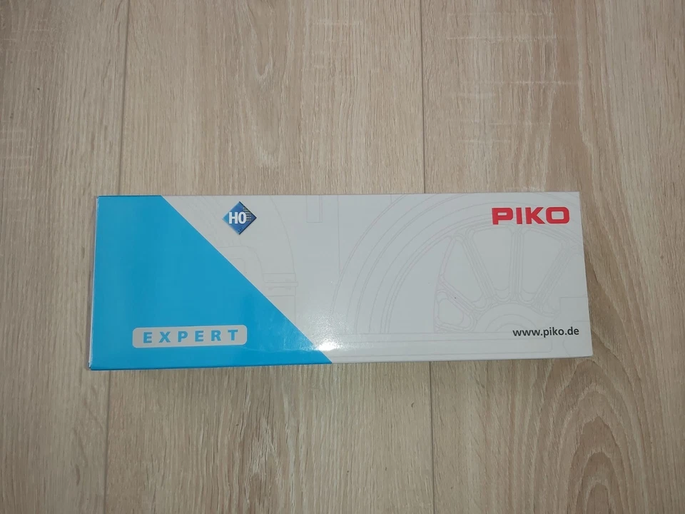 PIKO Spur HO AC 50651: Dampflok BR 93 152 der DB - Neu - OVP - PluX22  - Bild 4 von 4