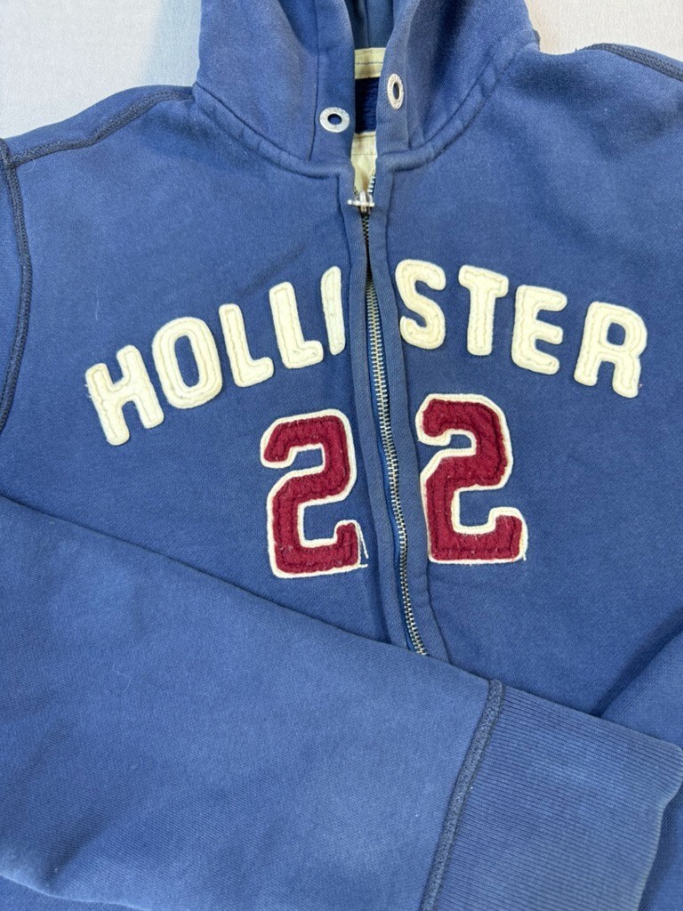 Hollister Zip Up Hoodie Size Large Blue Spell out 22 Sweatshirt Y2K