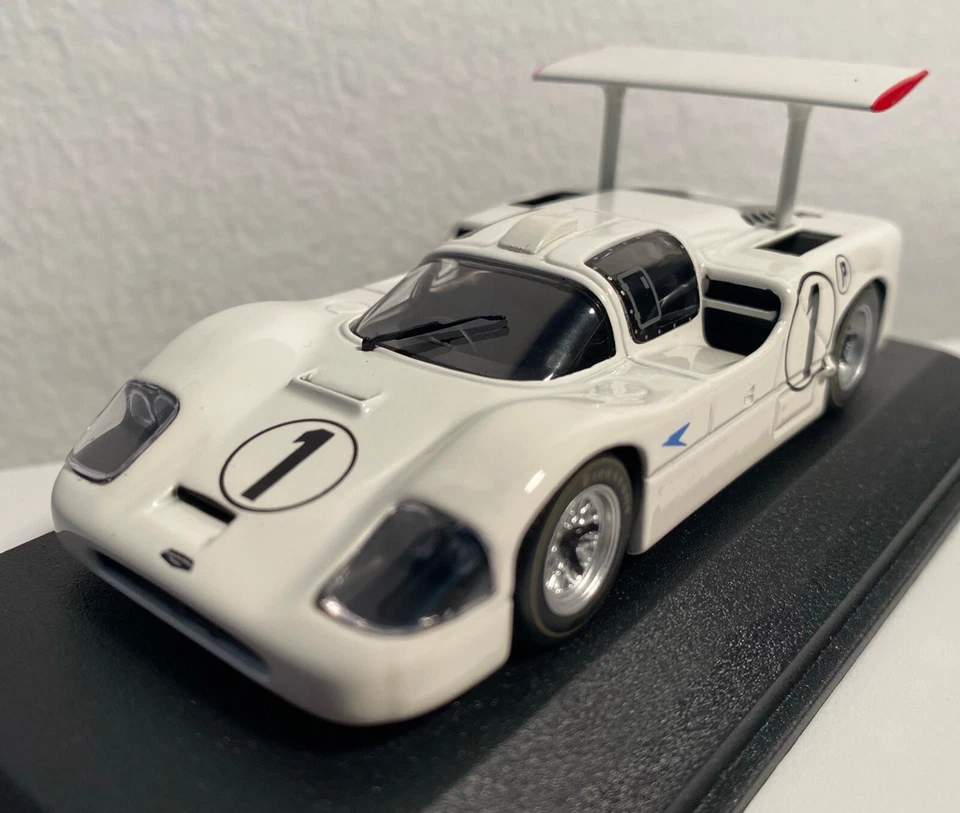 CHAPARRAL 2F WINNERN BRANDS HATCH 1967,  HILL-SPENCE - Immagine 3 di 4