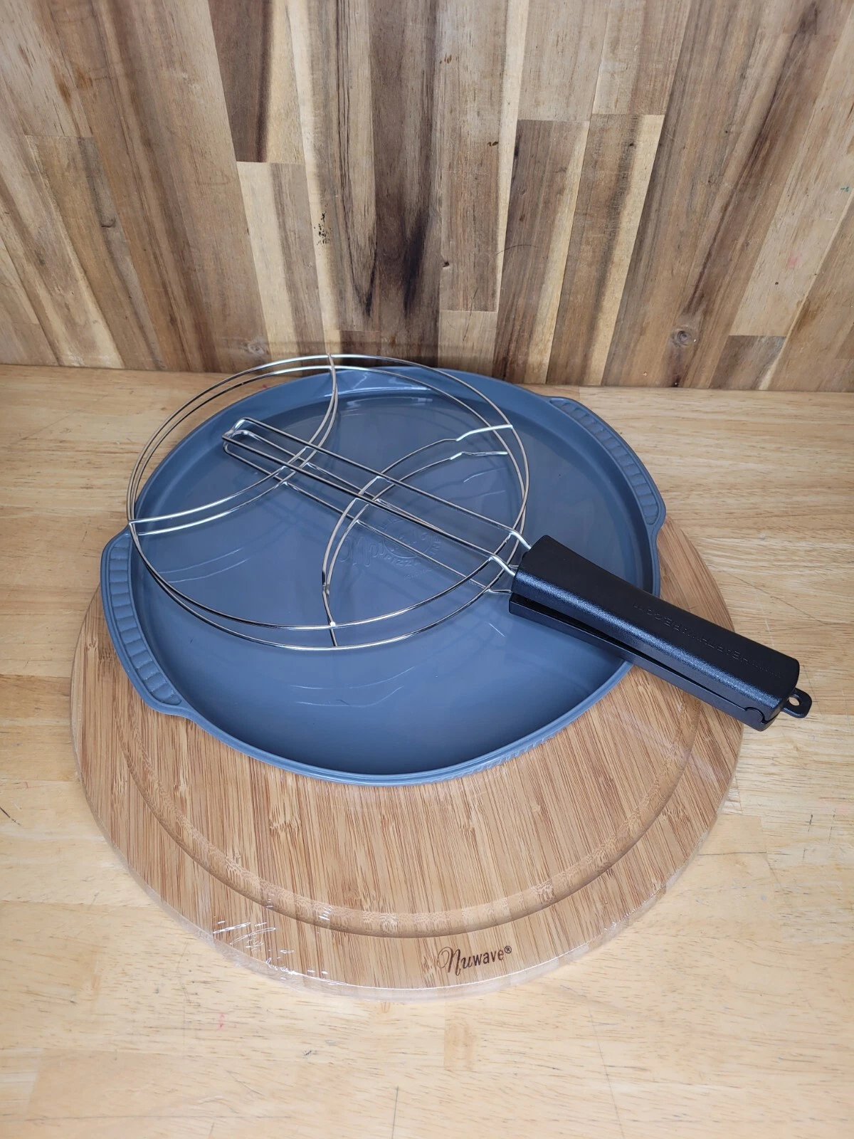 Planche à découper et accessoires NuWave Pro 20344 Supreme Pizza neuve boîte ouverte