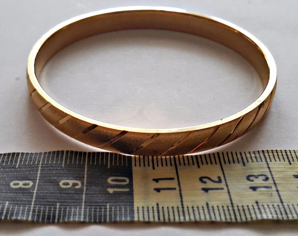 VINTAGE AUTHENTIC MONET GOLD TONE METAL WOMEN S BRACELET eBay