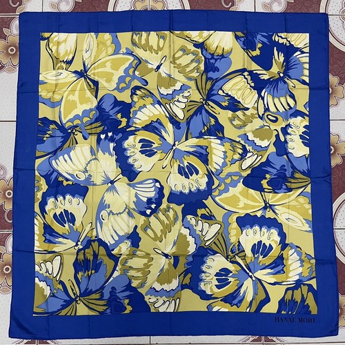 Foulard En Soie HANAE MORI Paris - Écharpe Femme Multicolore - Occasion