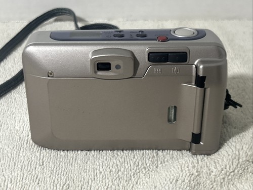 Fujifilm ZoomDate 90EZ Point & Shoot Compact 35mm Film Camera TESTED WORKING!! - Picture 8 of 8