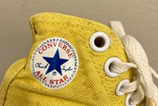 Adorable Vintage Size 4-1/2 Baby s Converse All Star Yellow High Top Shoes