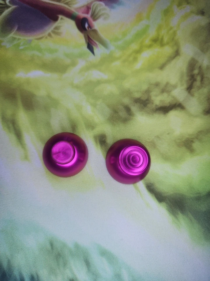 Metal Thumbsticks Gamecube Controller - Image 2 of 3