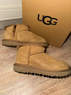 UGG Classic Ultra Mini Dazzle Mädchen Stiefel Braun Glitzer Größe 27 5 Winter