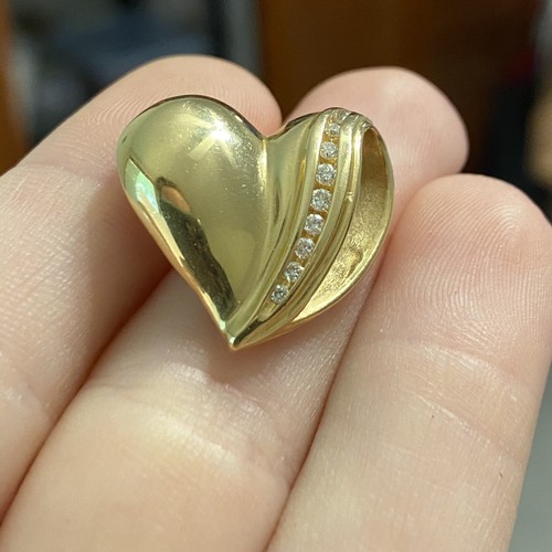 Ciondolo diapositiva cuore gonfio in oro giallo 14 carati con diamanti, 6,7 grammi, 0,75" x 0,75" - Foto 3 di 7