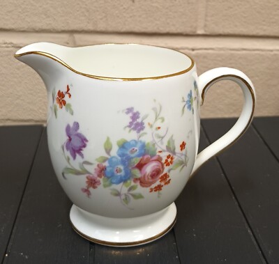 Hammersley & Co English Floral Bone China Milchkännchen