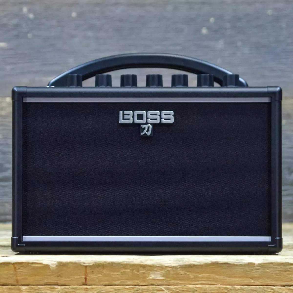 Boss katana battery powered guitar amplifier outlet