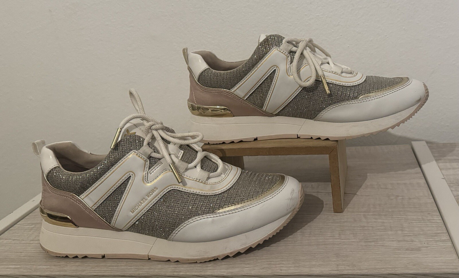 Michael Kors Mixed Media Pippin Leather Trainer Sneakers Glitter Mesh 9.5