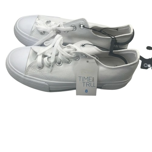 white canvas shoes size 8