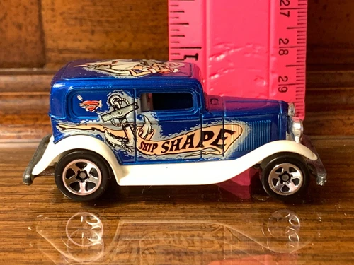 Vintage 1988 Mattel Hot Wheels Blue & White Ship Shape Made In Thailand