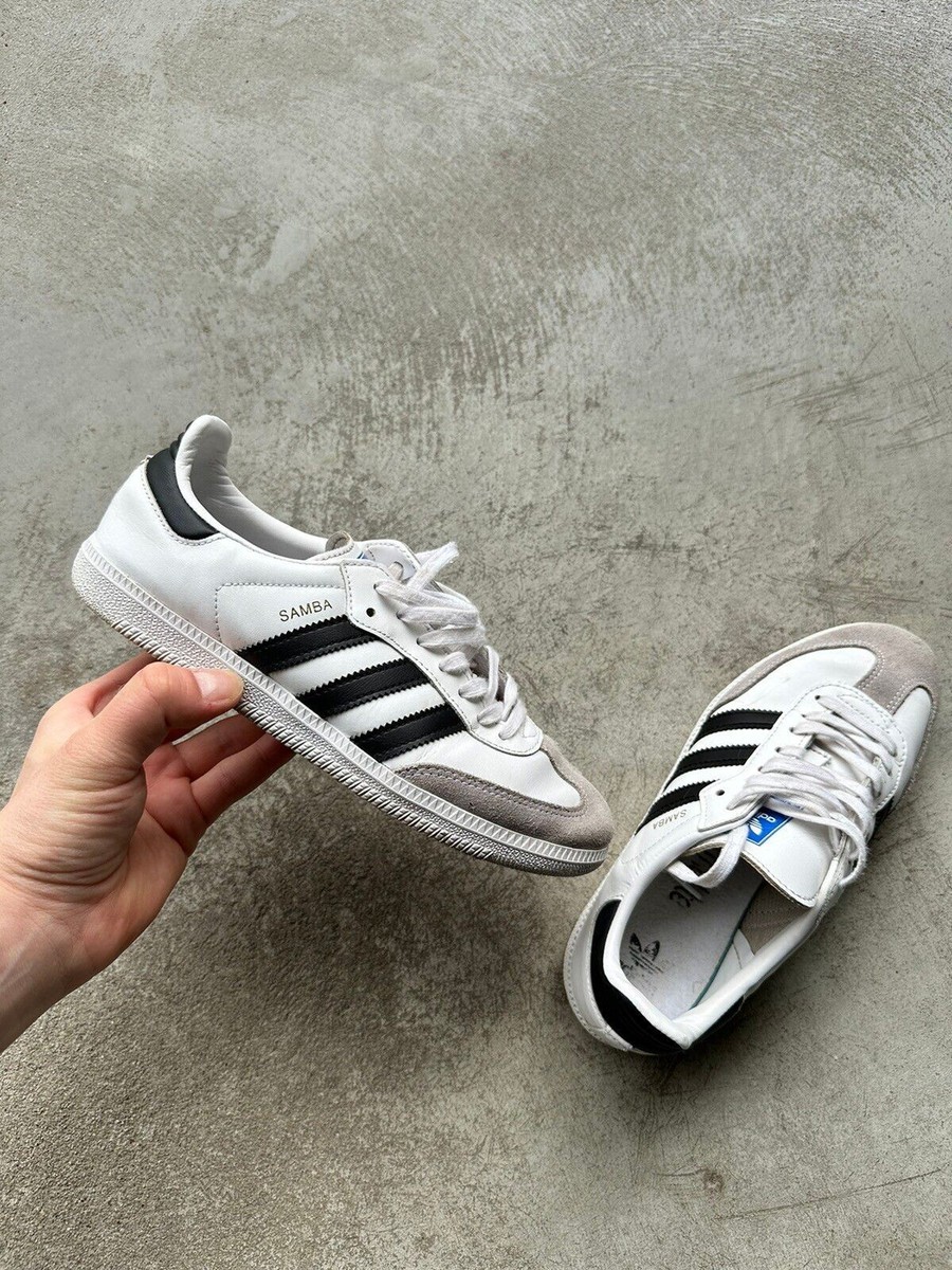 ［美品］adidas Samba ホワイト/グレー　24.5 adidas Samba スニーカー ホワイト グレー - メルカリ