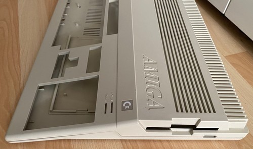 Obudowa biurkowa AMIGA 500 nr s.:437249 Made in W.-Germany .... #04 25 - Zdjęcie 11 z 11