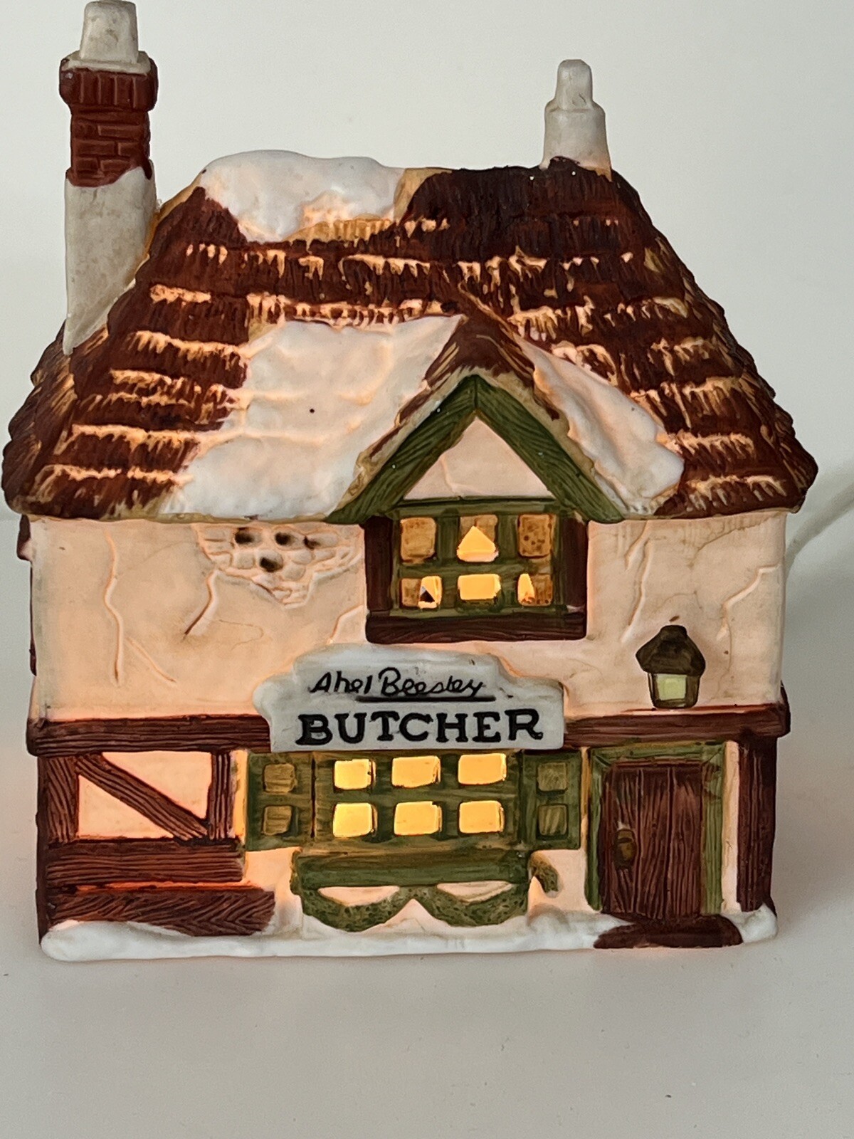 Dept 56 Dickens Village Heritage Beesley Butcher Shop #65536 Collectible