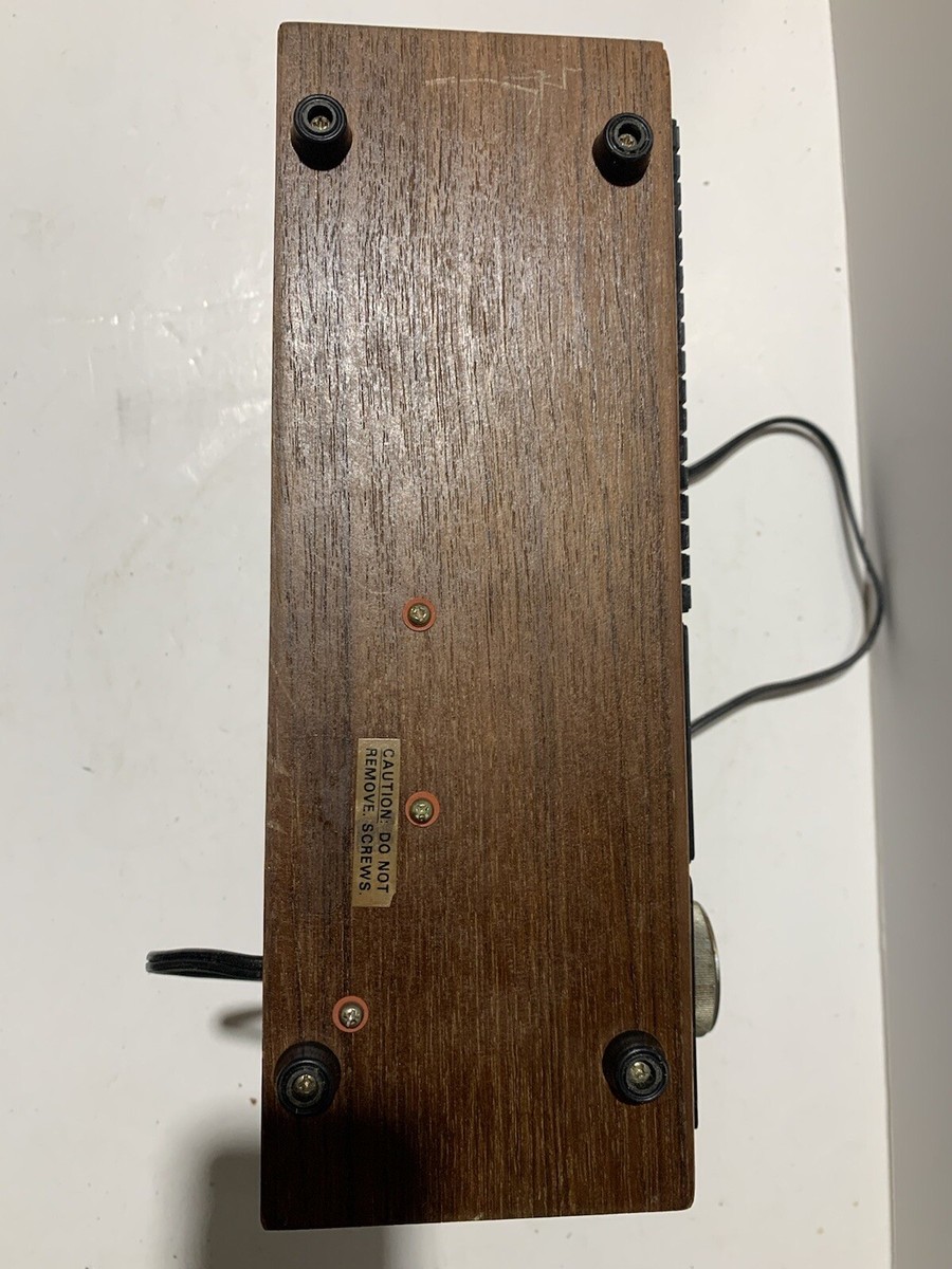 Vintage JC Penny Solid State AM-FM Radio Model No. 680-5365 Vintage JC Penny Solid State AM-FM Radio Model No. 680-5365