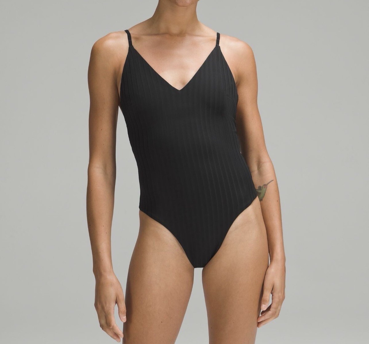 NWT Lululemon V-Neck Ribbed One-Piece Swimsuit ~ Black ~ Sz 4 | eBay