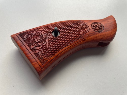 Nueva empuñadura decorativa para S&W, empuñaduras cuadradas a tope con marco K/L, arte floral en madera dura - Imagen 4 de 7