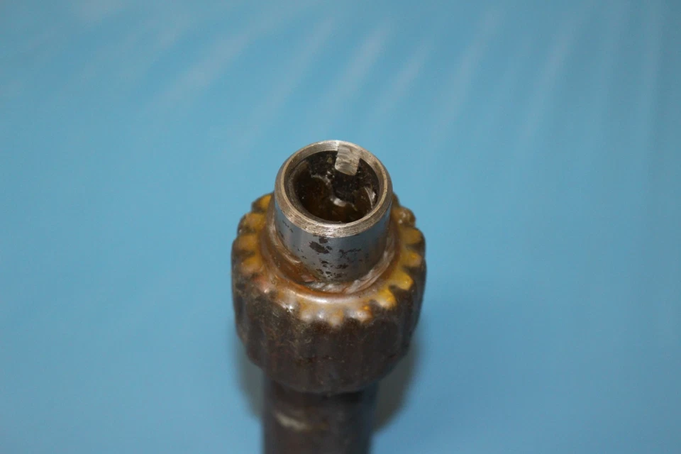 72836-0 z.B. Colchester Student 1800 Master 2500 19 Zähne Vorschub pinion shaft - Bild 3 von 4