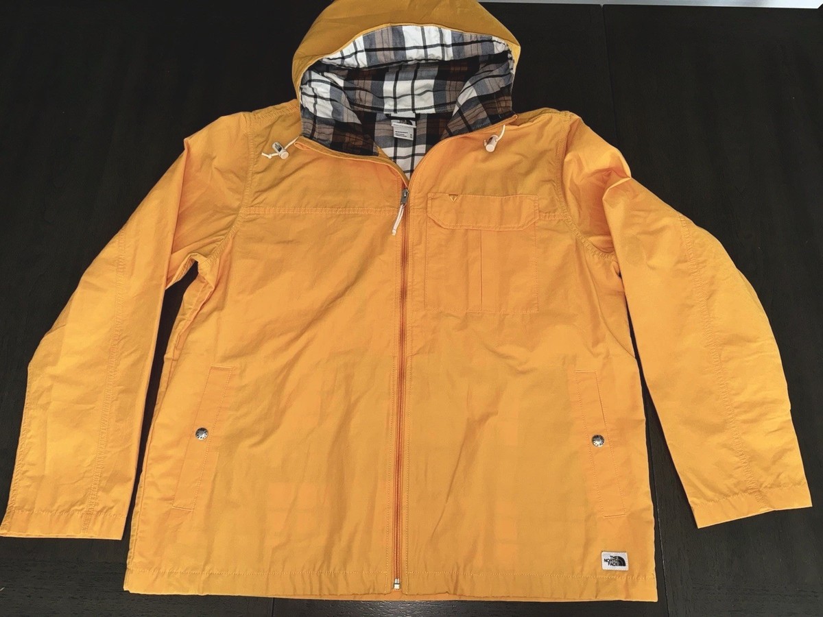 The North Face Hooded Plaid Fruitvale Water Repellent Wind Jacket