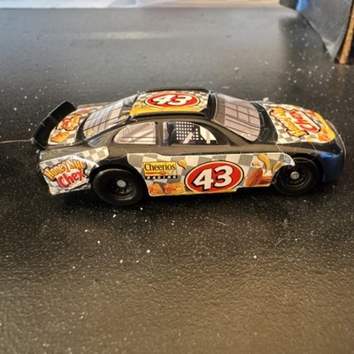 General Mills Diecast NASCAR #43 Honey Nut Chex Cheerios Black Yellow Red