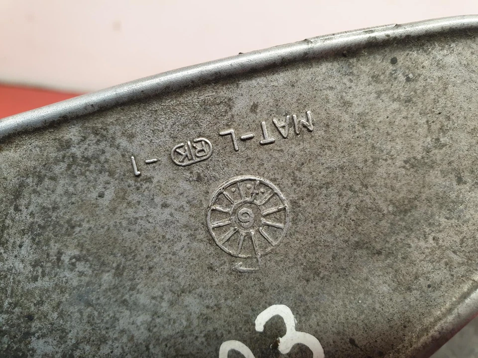 HONDA CBR 1100 XX 1996 LEFT RIDER FOOTREST 50642MM5000 - Image 4 of 4