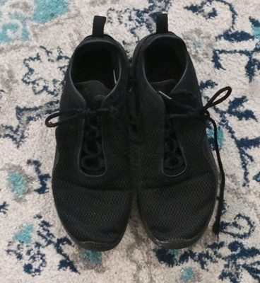 Nike Air Max Motion 2 Black mens 10.5 US