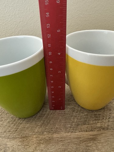 Crate & Barrel Set Of 2 Coffee Mugs Color Block Lime Green And Yellow Cups - Picture 10 of 11