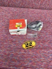 GENUINE Yamaha NOS 90891-30085 HEADLIGHT SUB LEAD KIT