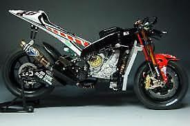 Rare kit Tamiya 1/12 Yamaha YZR-M1 50th Anniversary Valencia Rare kit Tamiya 1/12 Yamaha YZR-M1 50th Anniversary Valencia