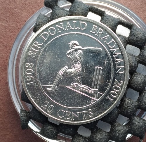 2001 Don Bradman commemorative 20 cent Unc coin Ex-Mint Bag Unc