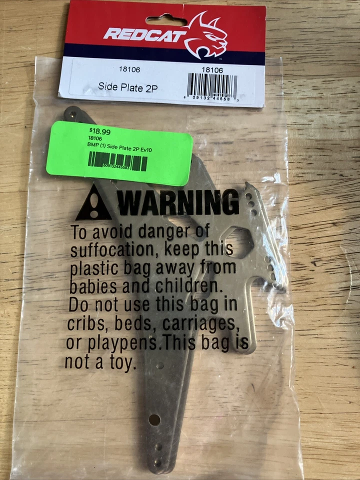 Redcat Everest-10 18106 Side Plate & 18108 Center Suspension Link - Image 3 of 4