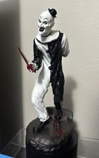 Terrifier Art The Clown Statue "10 Inches"