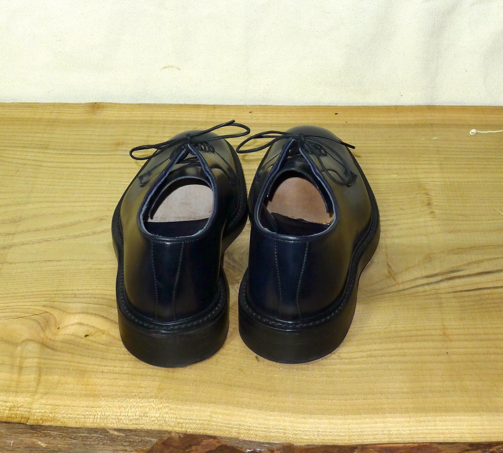 SAOLA Scarpe Tricker's uomo blu scuro Cordovan Robert Derby (varie taglie UK) nuove con scatola