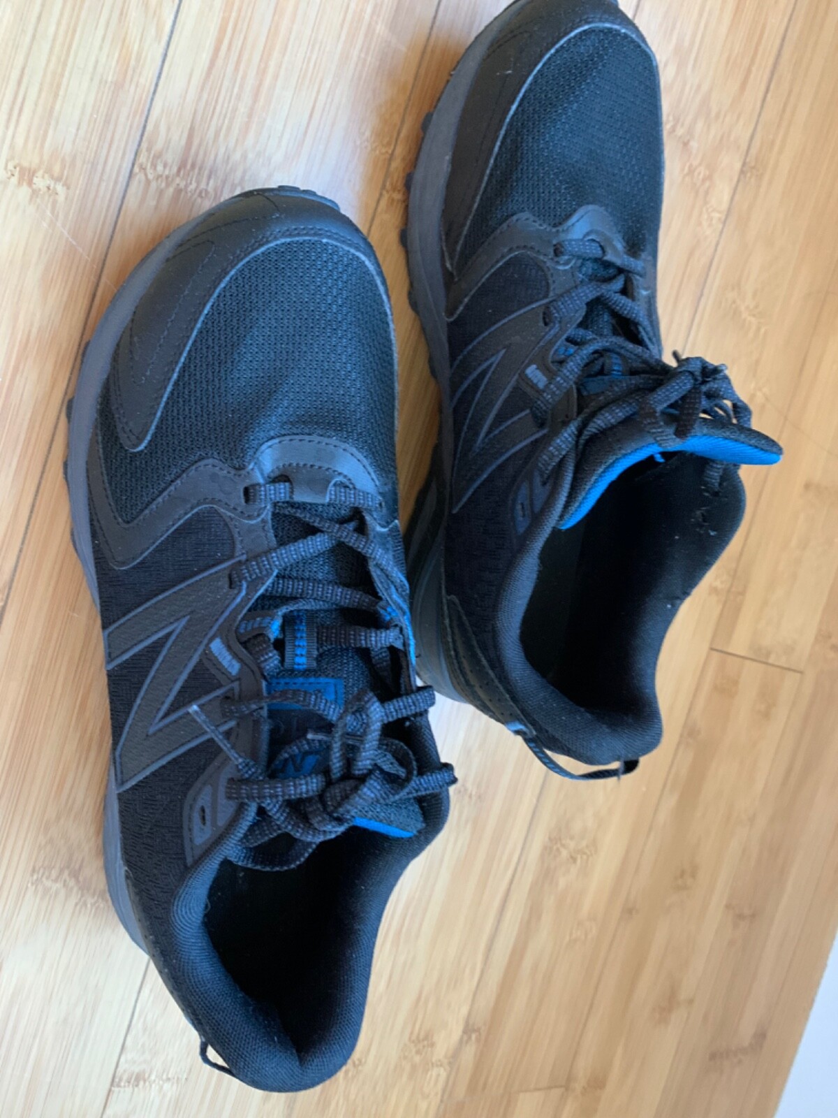 New Balance men’s walking shoes