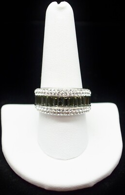 Sterling Silver Beautiful Dark Gems and Clear Gems Ring SZ 10.0 #FMA192