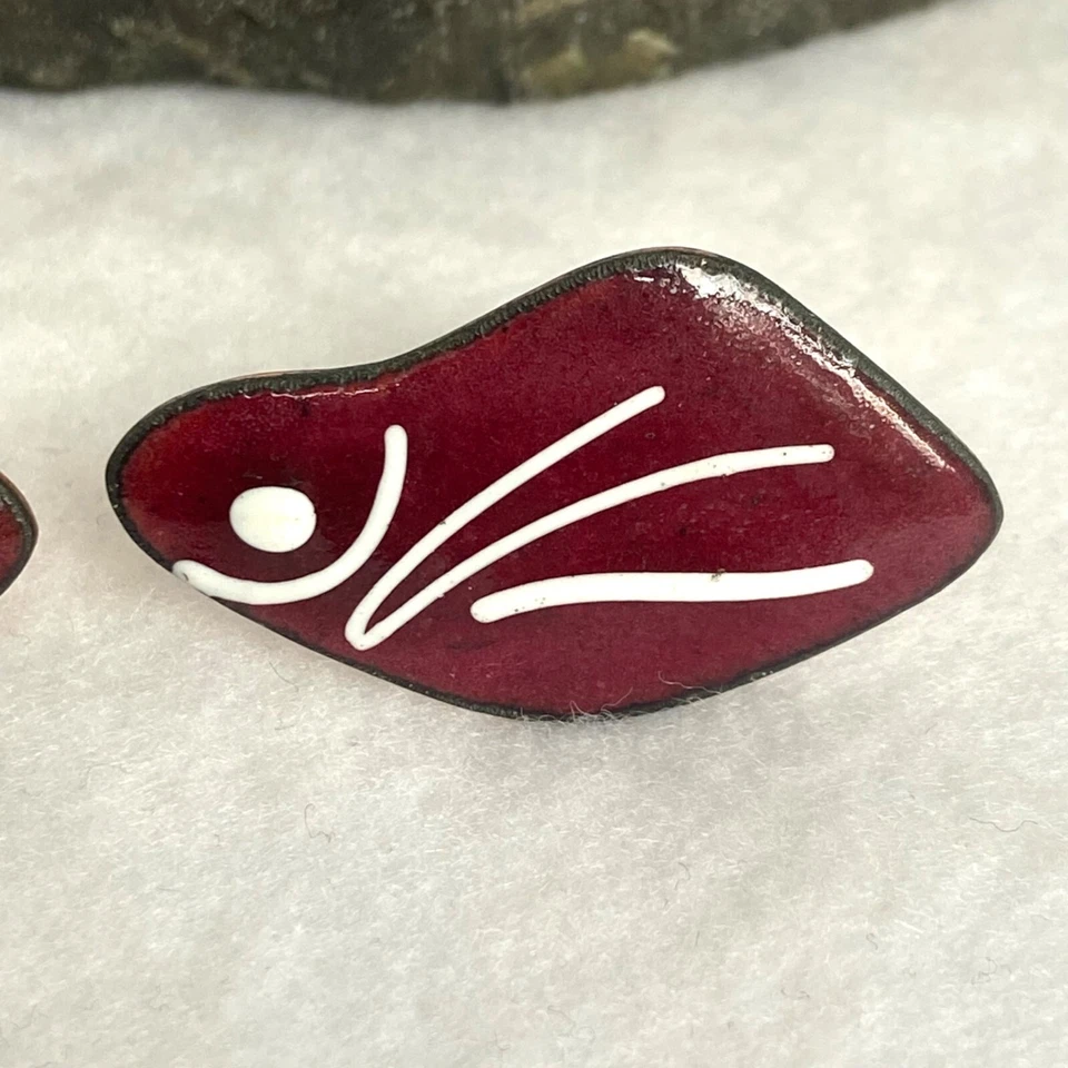 Vintage Modernist Copper Red White Enamel Fish Cuff Links READ DESCRIPTION - Image 3 of 4