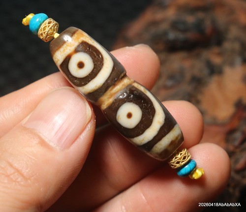 Unique Energy Tibetan Old Agate Fold Line 4 Eyed Lotus Root SH DZi Bead 博古天珠 AJK - Picture 10 of 10
