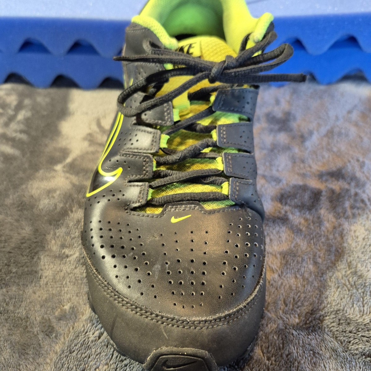 Size 9.5 - Nike Reax 8 TR Black Volt for sale online | eBay
