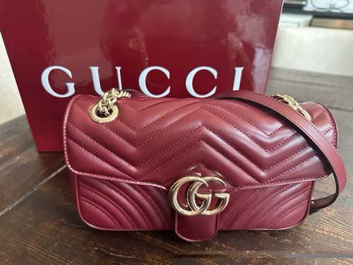 Gucci Gg Marmont Medium Shoulder Bag Burgundy NWT Dust Bag And Box Authentic