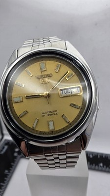 Seiko 7009 8180