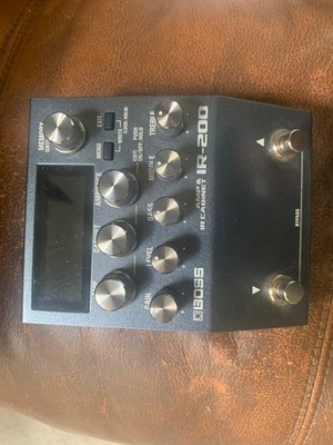 Boss IR-200 Amp and Cabinet Sim + IR loader