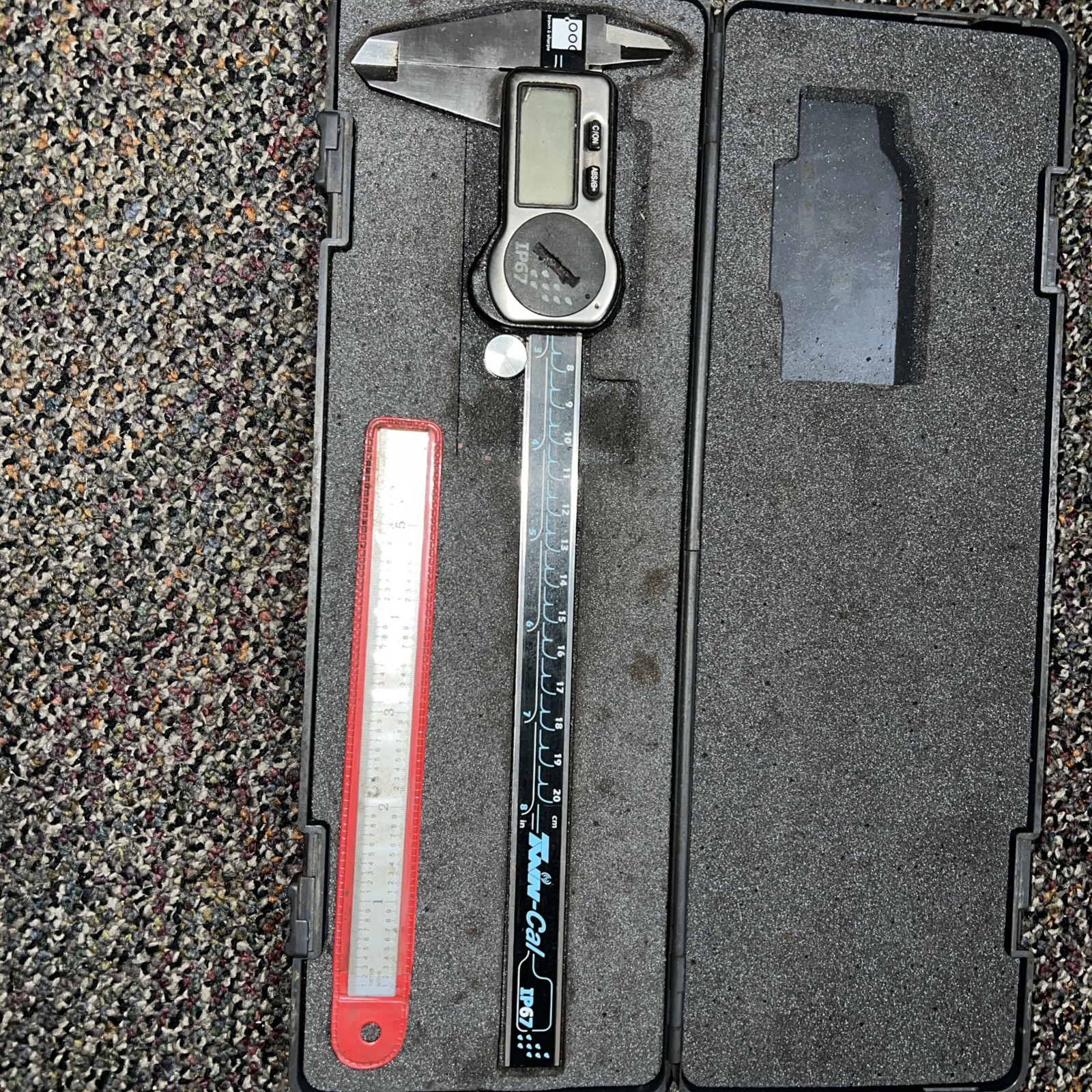 Tesa Twin Cal IP67 caliber