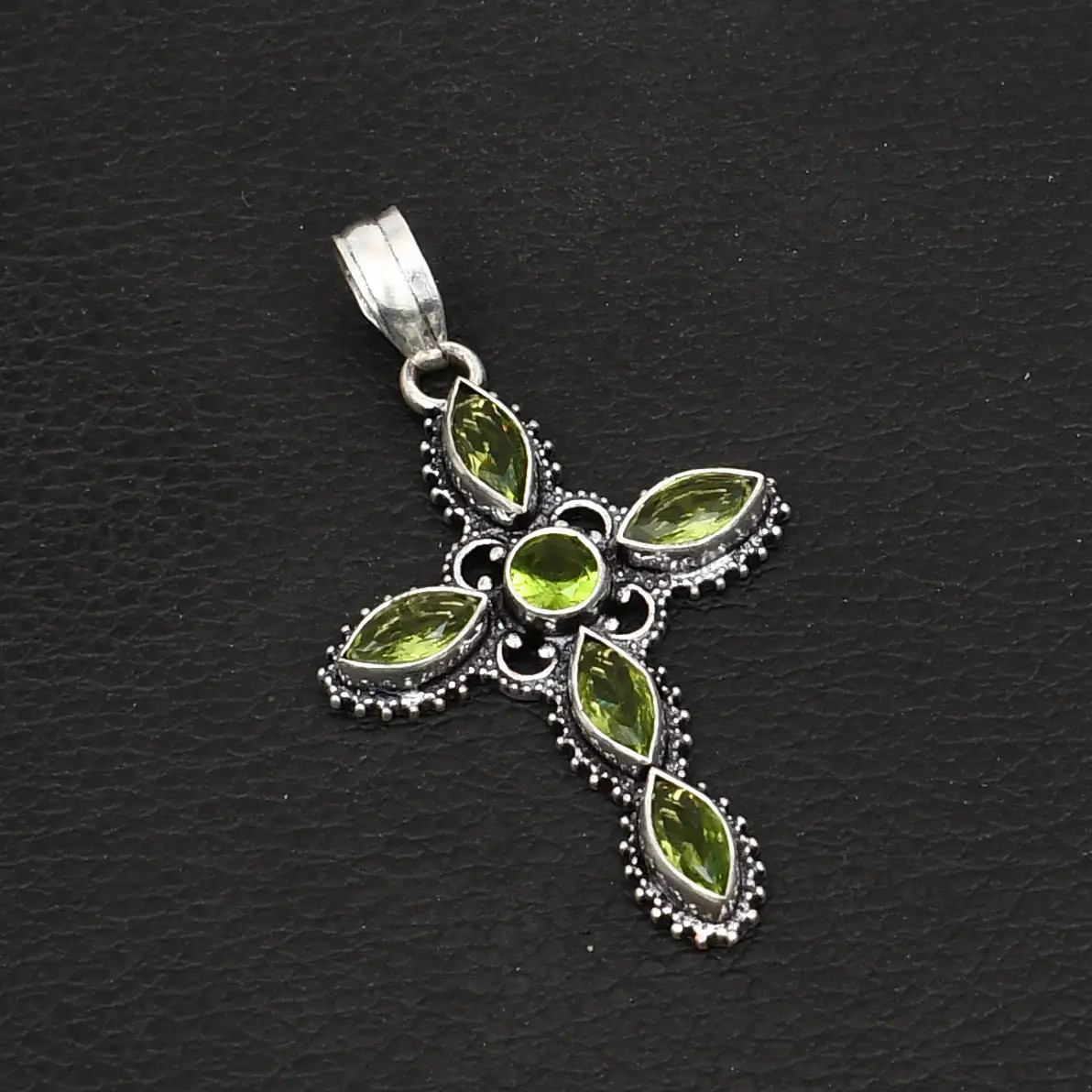 Peridot Gemstone Ethnic Handmade Cross Pendant Jewelry For Unisex 1.92