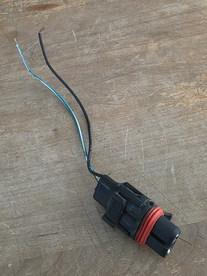 #ad 🔷🔷2014 2016 CHEVROLET SILVERADO TRUCK Washer Pump Motor Connector Pigtail🔷🔷 $35.65