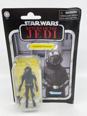 Last level - Hasbro Star Wars Vintage Imperial Gunner Action Figure, Multicolor