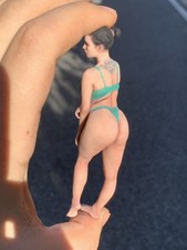 1:16/18 Diorama Hyperrealistische Figur Puppe Modellauto Garagenszene Harz Model